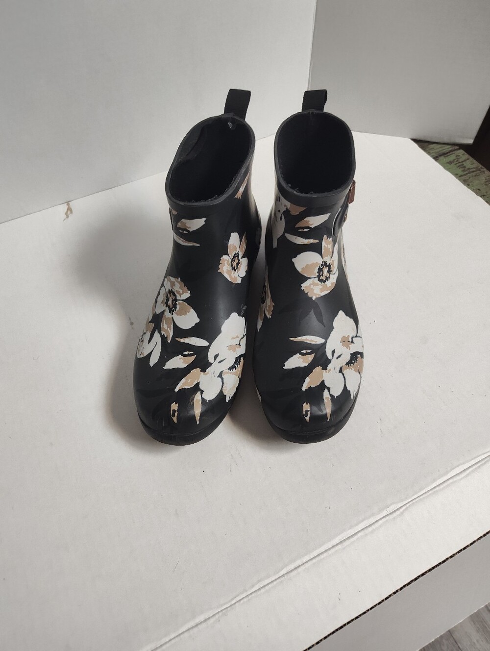 Women’s Chooka Floral Black Rain Ankle Boots Size 9